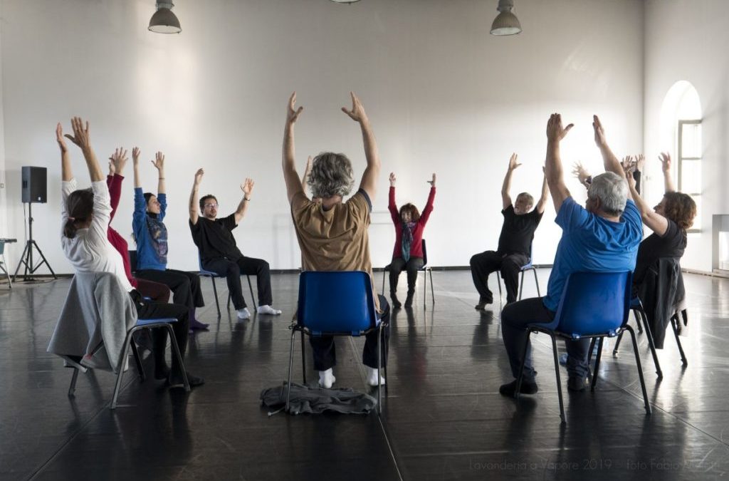 Una forma della cura. Per uno stato dell’arte, tra danzaterapia e Dance Well